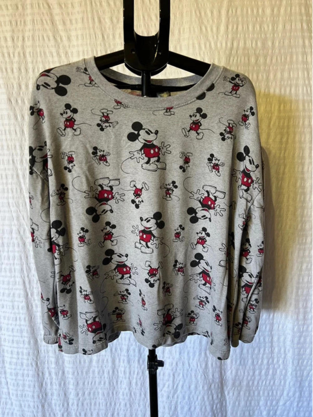Disney Mickey Long Sleeve Top Sz Lg